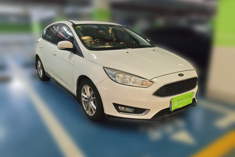 Used Ford Focus 2017 Hatchback EcoBoost 125 Automatic - Ultra-Powerful Style Edition with Smart Drive Features
