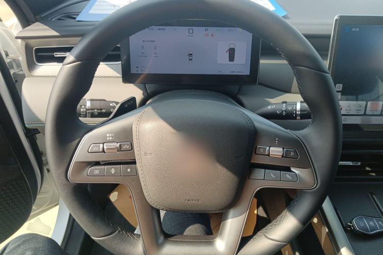 Used BYD Qin PLUS 2025 DM-i Smart Drive 120KM Superior Model
