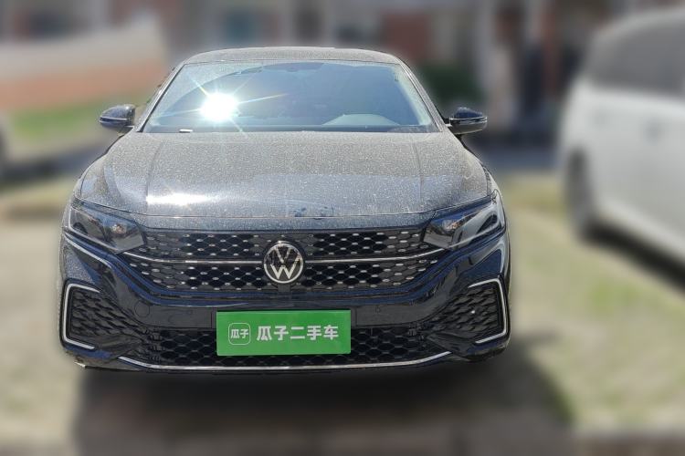 Used Volkswagen Passat 2022 330TSI Starry Elite Edition Front