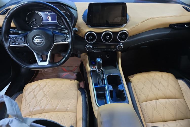 Used Nissan Sylphy 2021 1.6L TOP CVT Luxury Edition Center Console