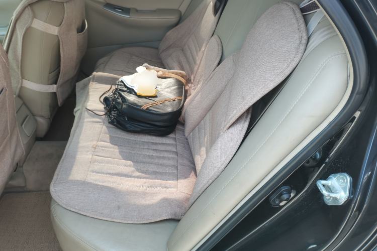 Used Toyota Corolla EX 2011 1.6L Manual Luxury Edition
