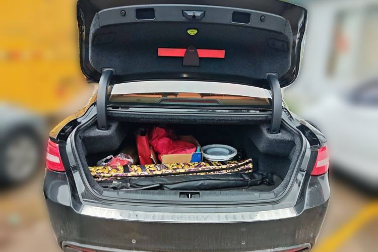 Used Geely Auto Emgrand GT 2016 2.4L Zunya Model
