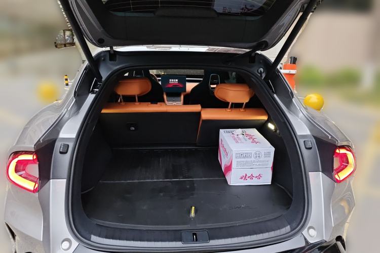 Used Xiaomi Auto YU7 2025 Ultra-Long Range High-Performance All-Wheel-Drive Max Edition