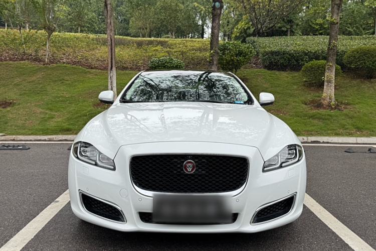 Used Jaguar XJ 2018 XJL 3.0 SC Four-Wheel Drive Panoramic Business Edition

