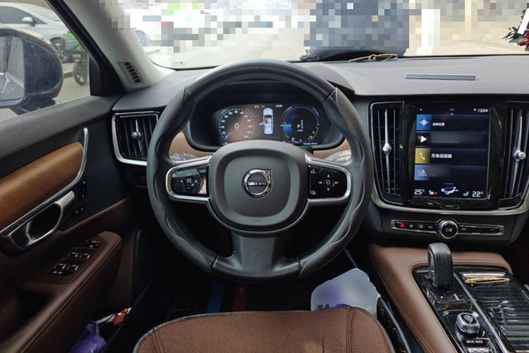 Used Volvo S90 New Energy 2019 T8 e-Drive Hybrid Intelligent Luxury Version China VI Standard