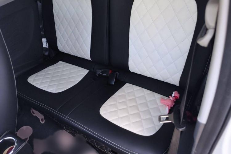 Used Wuling Hongguang MINIEV 2022 Macaron Premium Model – Lithium Iron Phosphate