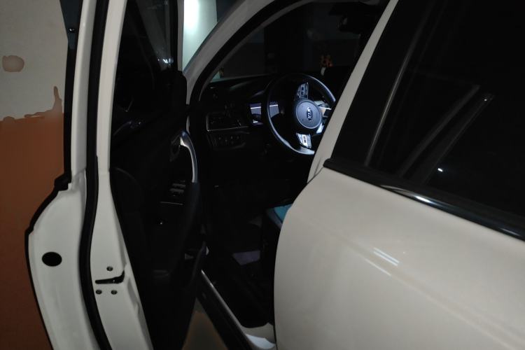 Used Kia Sportage R 2019 2.0L Automatic Smart Luxury Edition Driver Seat