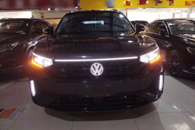 Used Volkswagen Tayron 2023 330TSI Two-Wheel-Drive R-Line High-Energy Version
