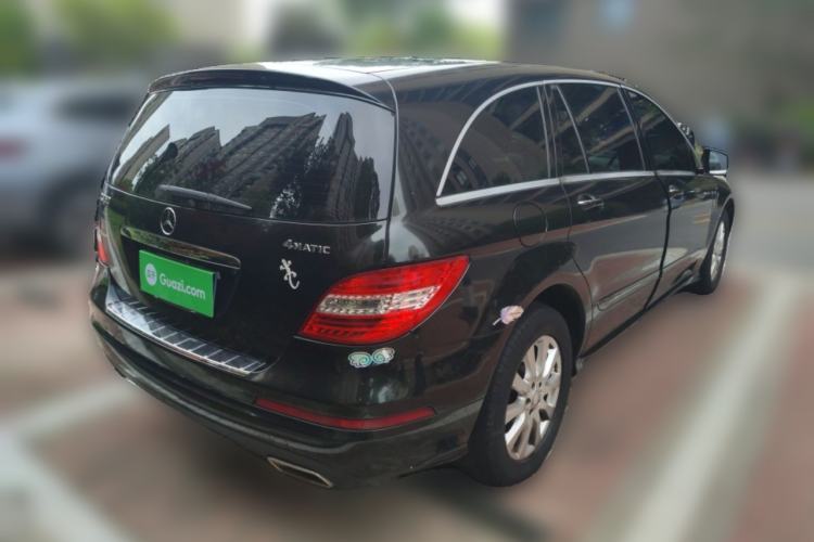 Used Mercedes-Benz R-Class 2011 R 350 L 4MATIC