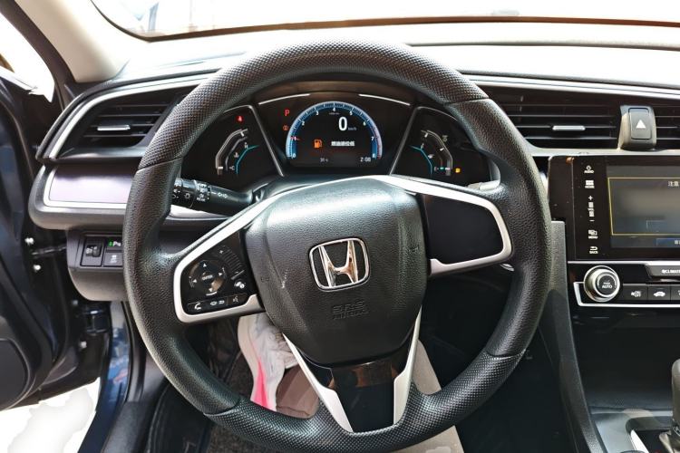 Used Honda Civic 2016 220TURBO CVT Luxury Edition
