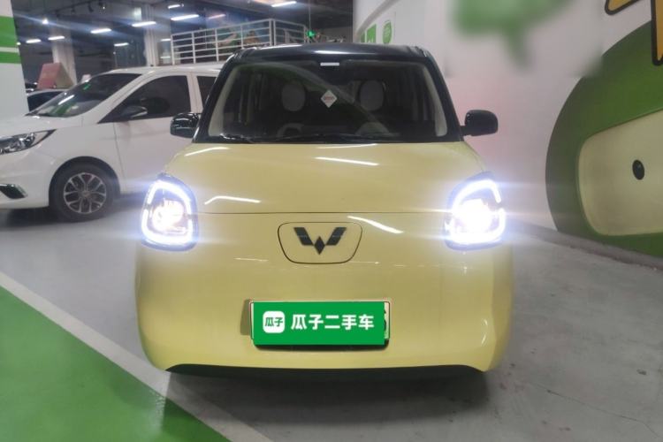 Used Wuling Hongguang MINIEV 2025 Four-Door Version Premium Edition Front