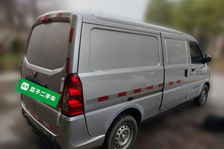 Used Wuling EV50 2020 All-Electric Van Logistics Vehicle with Ningde-Heated Battery
