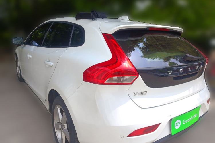 Used Volvo V40 2016 T3 Zhiyi Edition