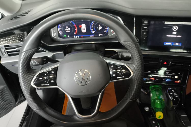 Used Volkswagen Passat 2022 330TSI Luxury Edition