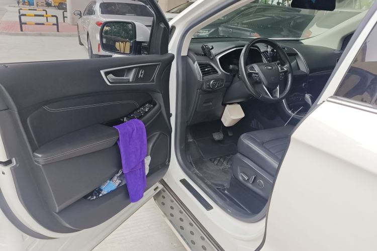 Used Ford Edge 2018 EcoBoost 245 Two-Wheel-Drive Titanium 7-Seater China V Standard Driver Seat