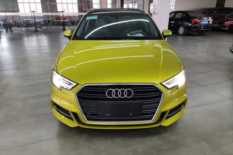 Used Audi A3 2018 30th Anniversary Edition Sportback 35 TFSI Fashion Model
