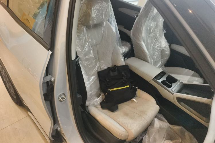 Used BYD Yuan UP 2025 Intelligent Driving Version 401 KM Dynamic Edition