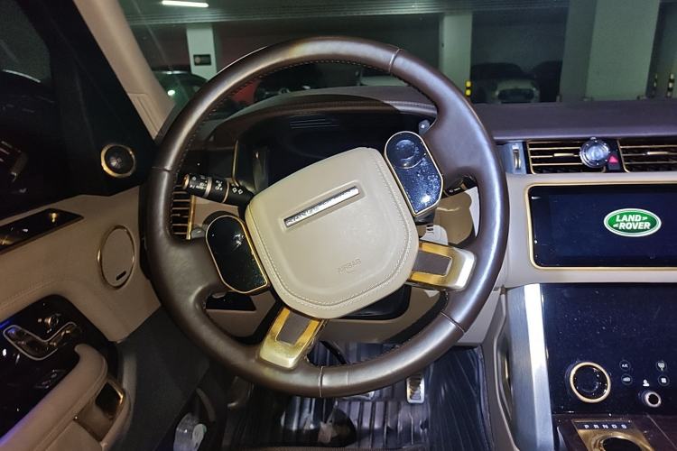 Used Land Rover Range 2020 3.0 L6 Long-Wheelbase Legacy Steering Wheel
