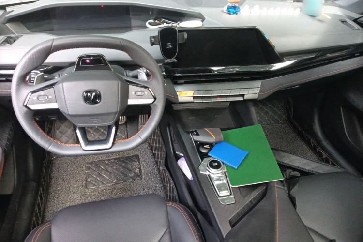 Used CHANGAN UNI-V 2022 1.5T Sport Edition