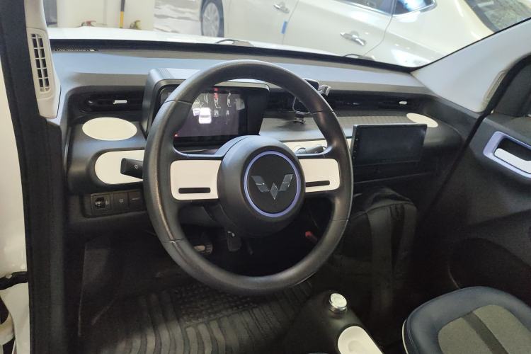 Used Wuling Hongguang MINIEV 2022 GAMEBOY 200km Gaming Edition with Lithium Iron Phosphate
