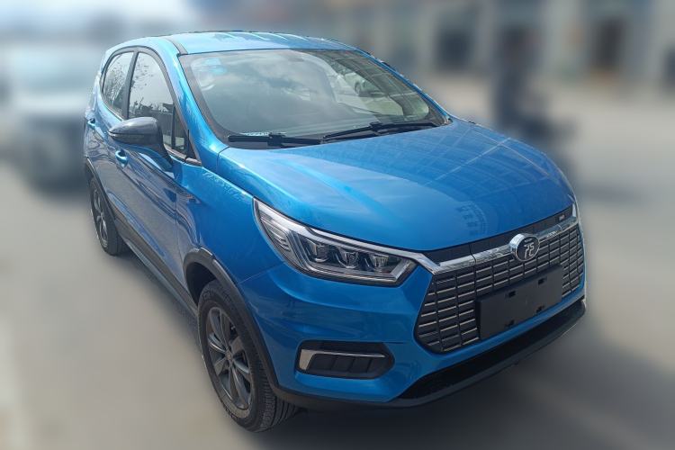 Used BYD Yuan New Energy 2019 EV535 Smart Connect Trendsetting Model Front Right 45 Deg