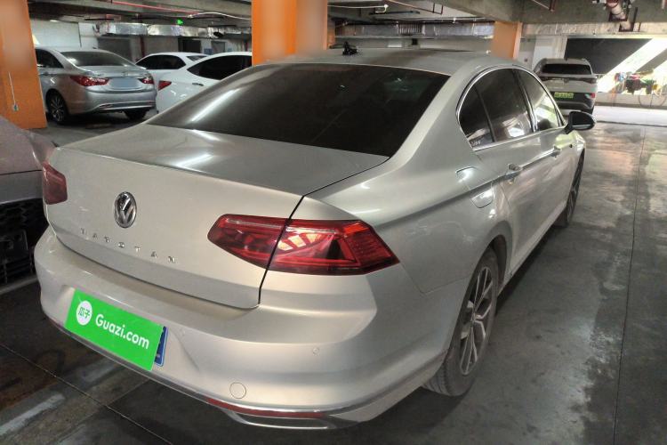 Used Volkswagen Magotan 2020 330TSI DSG Leading Model Rear Right 45 Deg