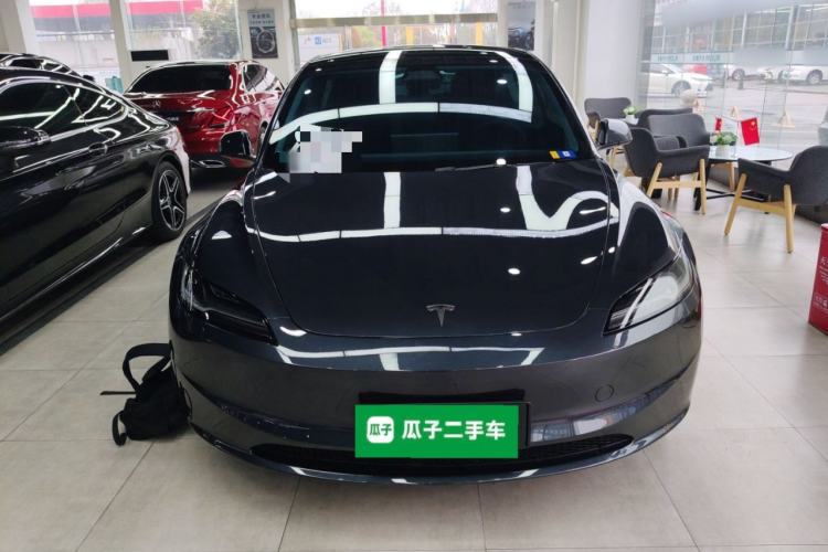 Used Tesla Model 3 2023 Long-Range All-Wheel-Drive Version