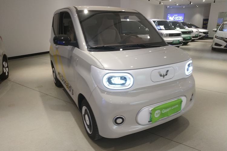 Used Wuling Hongguang MINIEV 2024 3rd Generation 215km Youth Edition