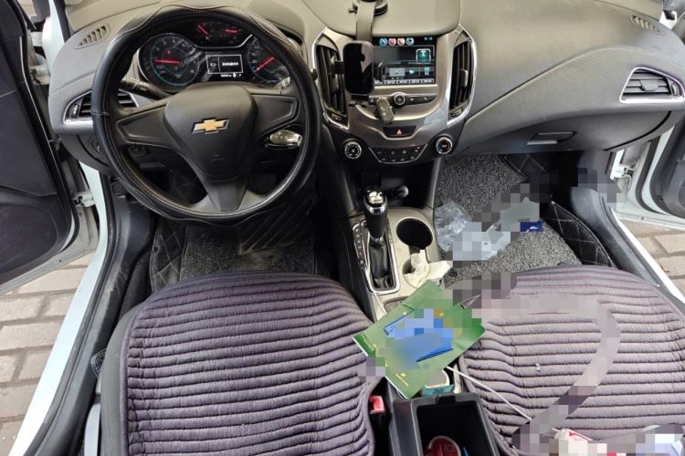 Used Chevrolet Cruze 2017 1.5L Automatic Pioneer Sunroof Edition