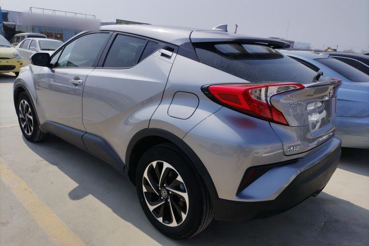 Used Toyota IZOA 2020 2.0L Enjoy Edition
