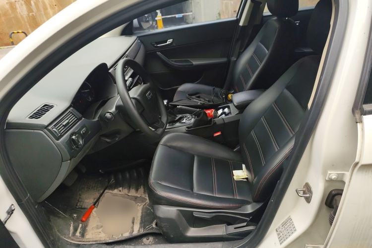 Used Qoros 3 2018 Sedan 1.6L Automatic Leading Model Left Front Seat