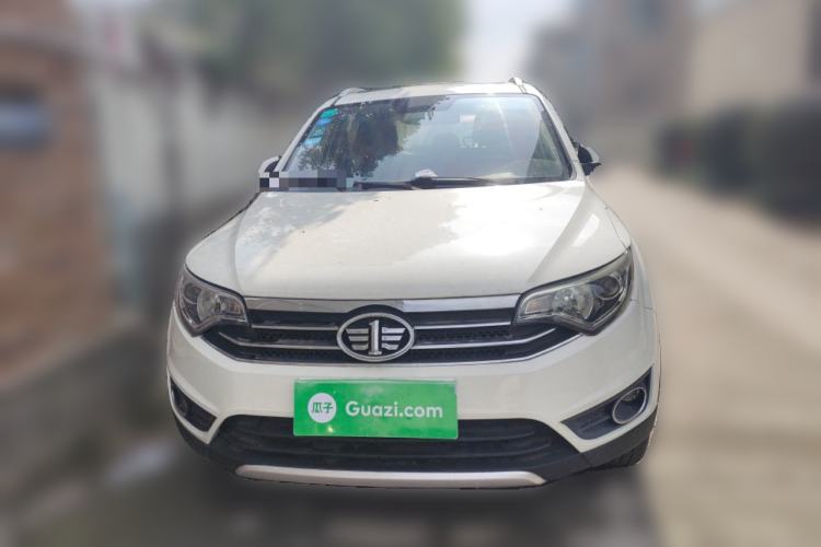 Used FAW Senya R7 2016 1.6L Manual Luxury Version
