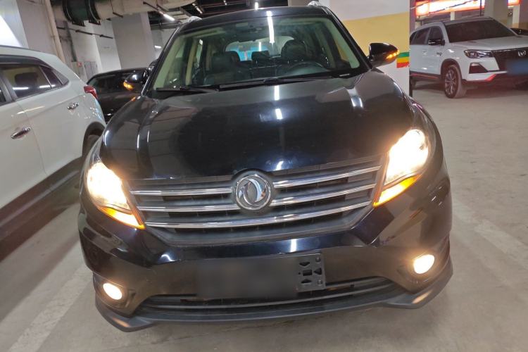 Used Dongfeng Fengon 580 2016 1.5T Manual Luxury Edition Front