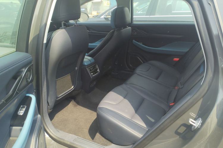 Used Lincoln Z 2024 2.0T Two-Wheel Drive Luxury Hybrid Version Left Rear Seat