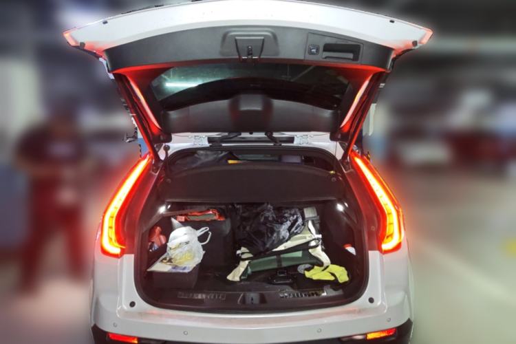 Used Cadillac XT4 2020 28T Two-Wheel-Drive Leading Version Trunk