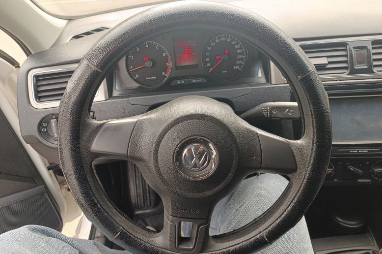 Used Volkswagen Santana 2013 1.4L Manual Comfort Edition