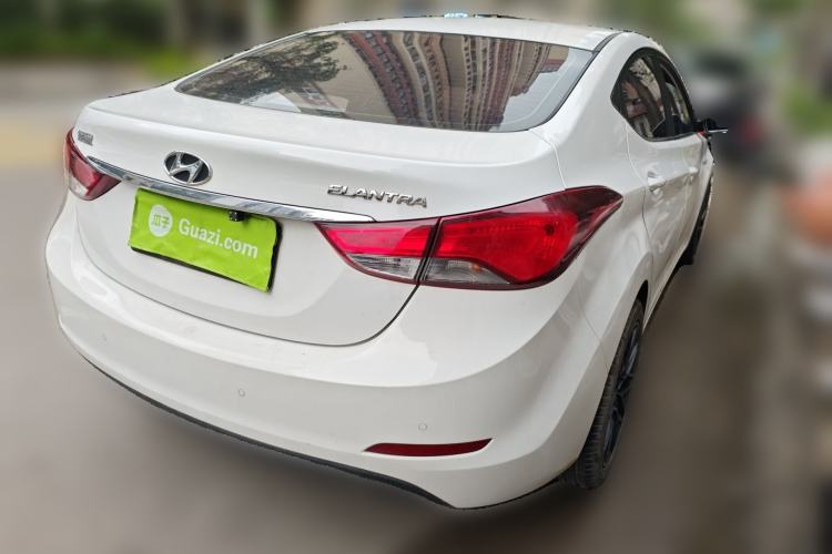 Used Hyundai Elantra (5th Generation / Langdong) 2016 1.6L Automatic Smart Version Rear Right 45 Deg