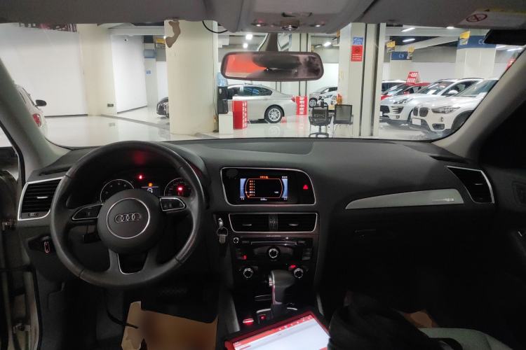 Used Audi Q5 2015 40 TFSI Technology Edition