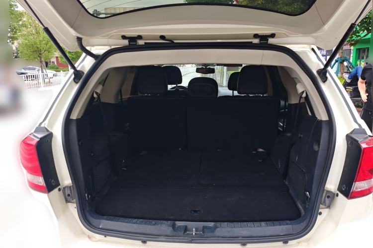 Used Dodge Journey 2013 2.4L Two-Wheel Drive Luxury Version
