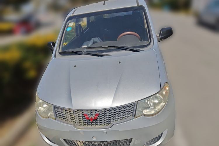 Used Wuling Hongguang 2013 1.5L Base Version Front