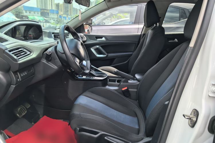 Used Peugeot 308 2019 230THP Automatic Luxury Edition China V Standard Left Front Seat