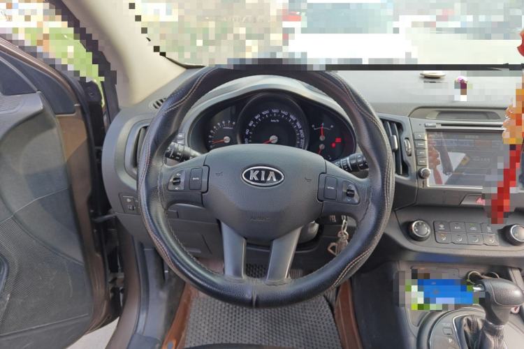 Used Kia Sportage R 2012 2.0L Automatic Two-Wheel Drive GL Trim
