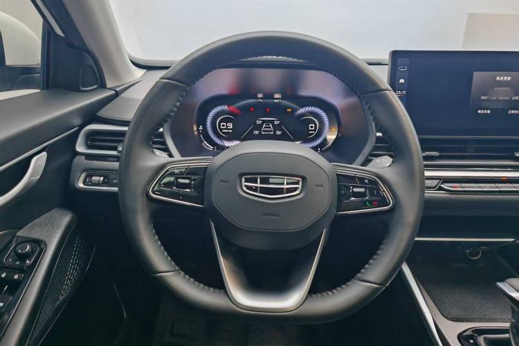 Used Geely Auto Emgrand 2023 4th Generation Champion Edition 1.5L CVT Prestige Model Steering Wheel
