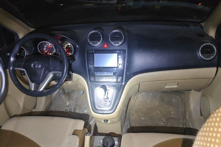 Used Haval H6 2011 2.0L Manual Two-Wheel Drive Urban Version