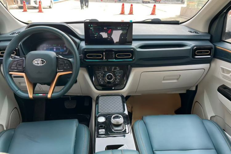 Used SWM Dahu EDi 2023 EDi 1.5L Comfort Model 7 Seats