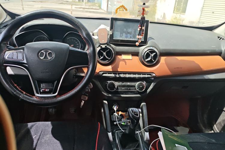Used BAIC Senova X35 2016 1.5L Manual Luxury Edition
