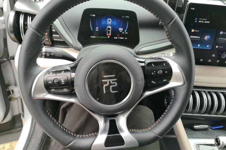 Used BYD Yuan PLUS 2023 Champion Edition 510KM Leading Model Steering Wheel