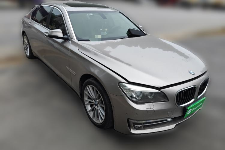 Used BMW 7 Series 2014 730Li Premium Edition Front Right 45 Deg