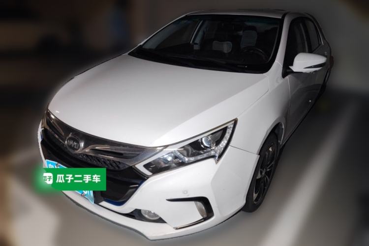 Used BYD Qin New Energy 2015 1.5T Dual-Crown Flagship Edition