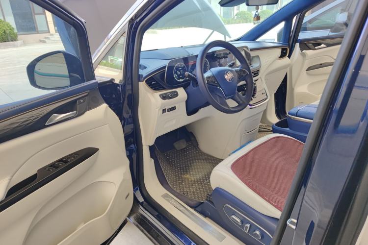 Used Buick GL8 2020 Avenir Avia Four-Seat Luxury Edition